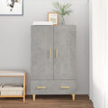 Der Hochschrank misst 70 x 31 x 115 cm in Betongrau