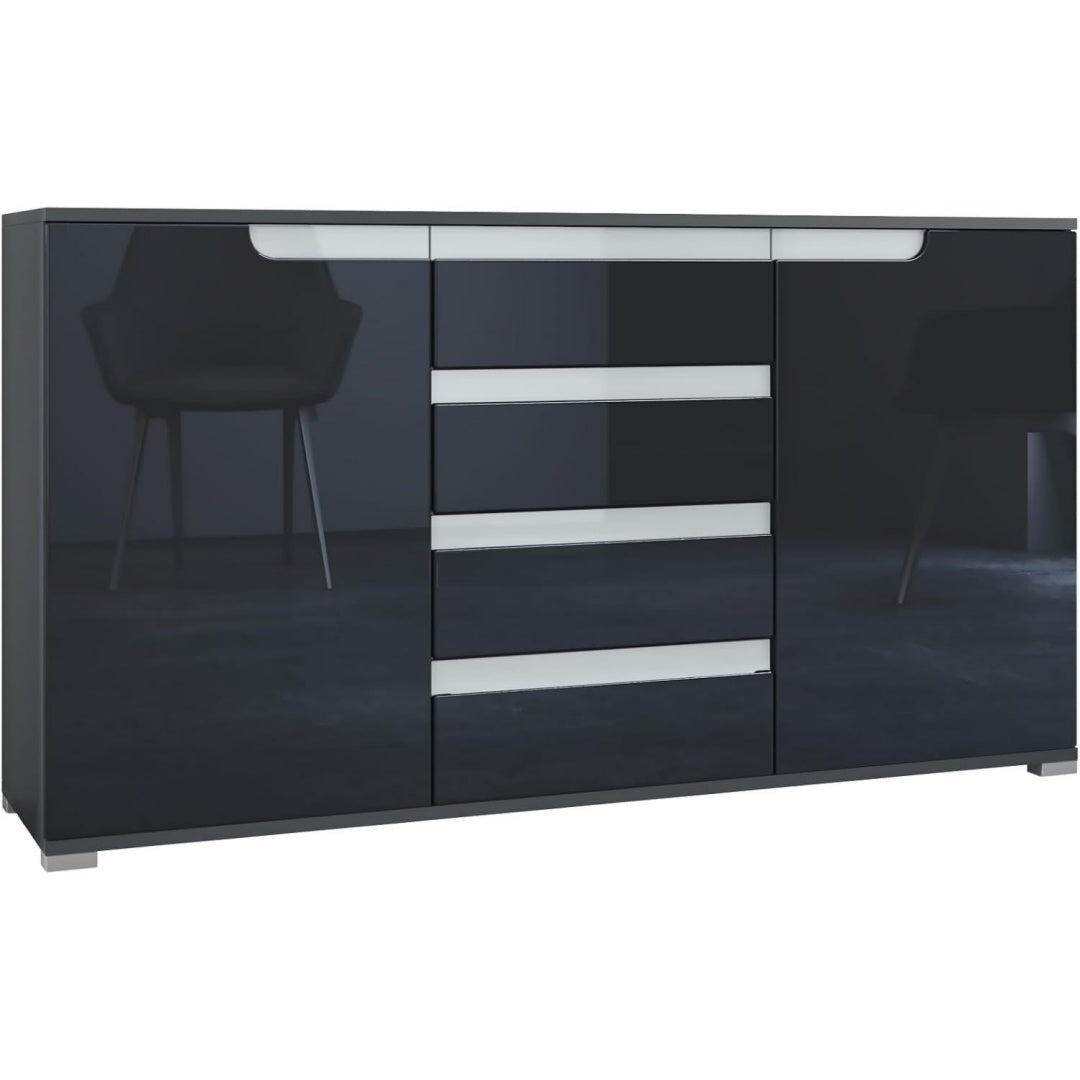 Glaenzende Oberflaechen treffen auf matte Oberflaechen an dem Sideboard
