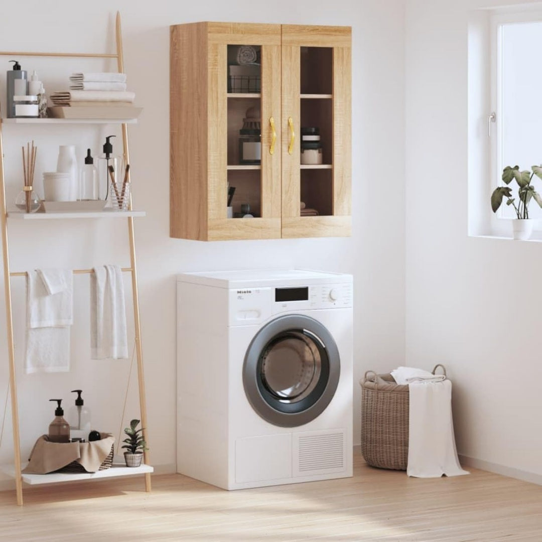 Wandschrank verbindet eine Wandmontage und Glastueren