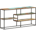 Das Sideboard zeigt sich in Naturbraun und Schwarz