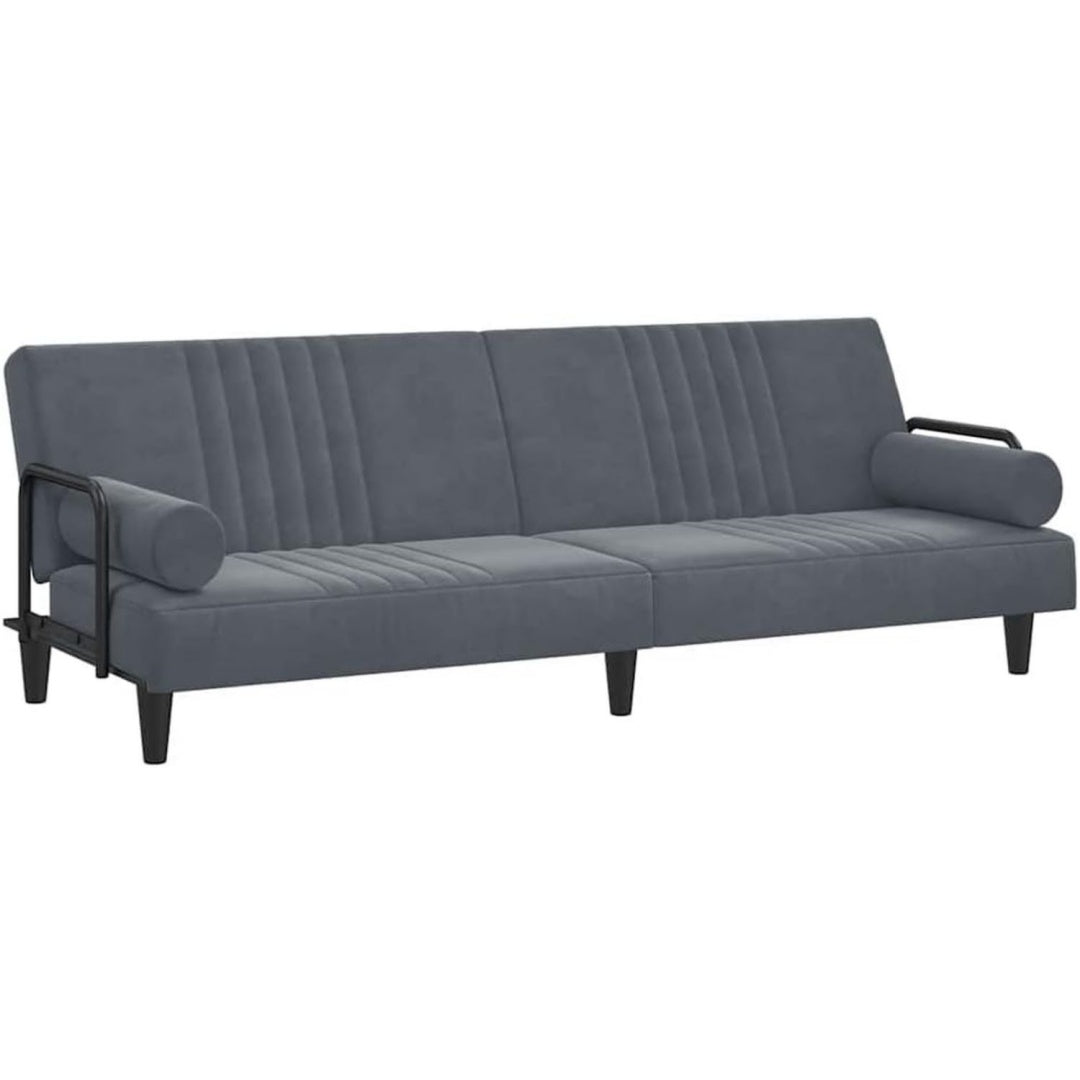 Armlehnen treffen auf eine verstellbare Rueckenlehne an dem Sofa